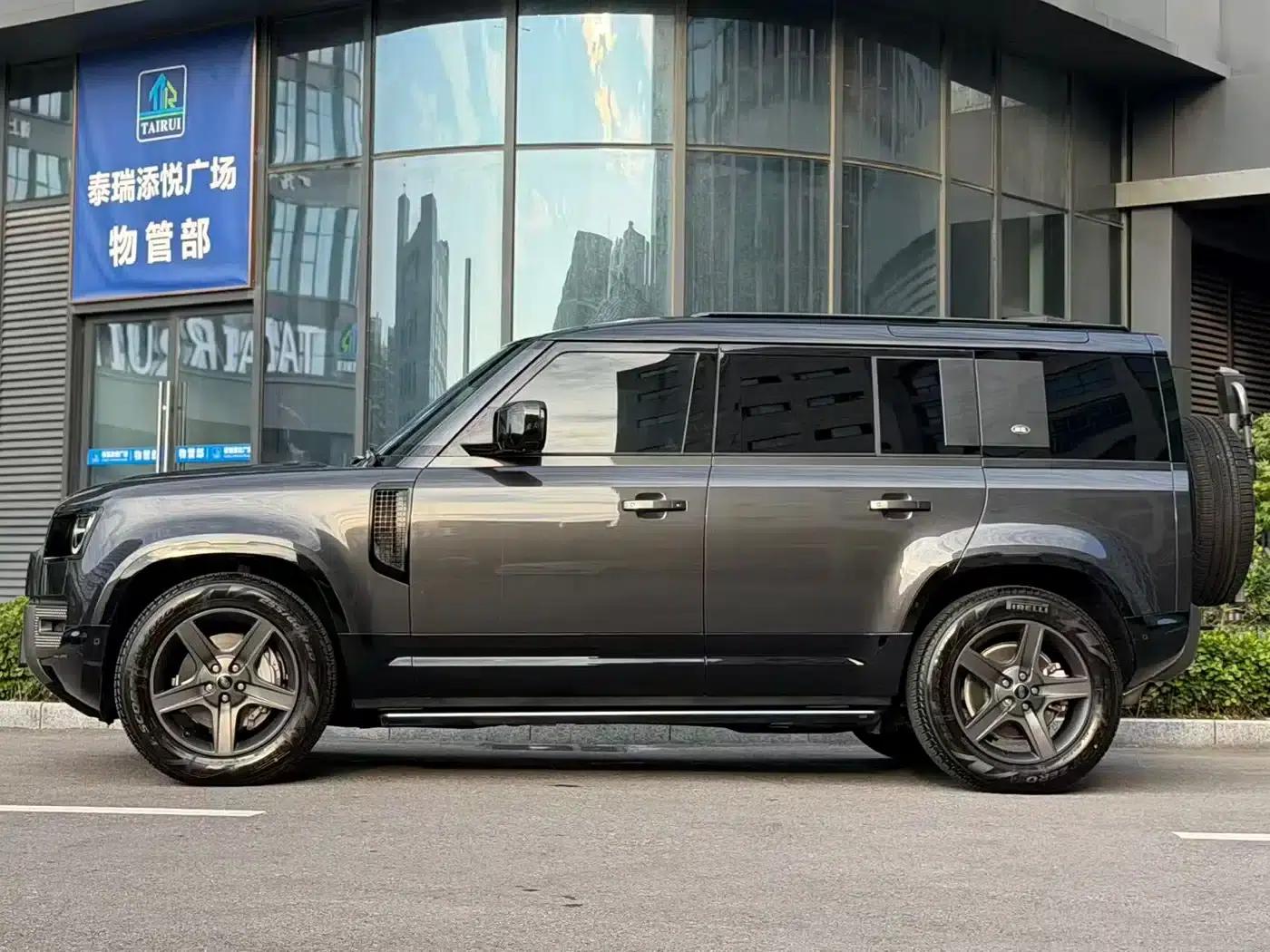 2024 Land Rover Defender 110 3.0T P400 X-DYNAMIC HSE — миниатюра 6