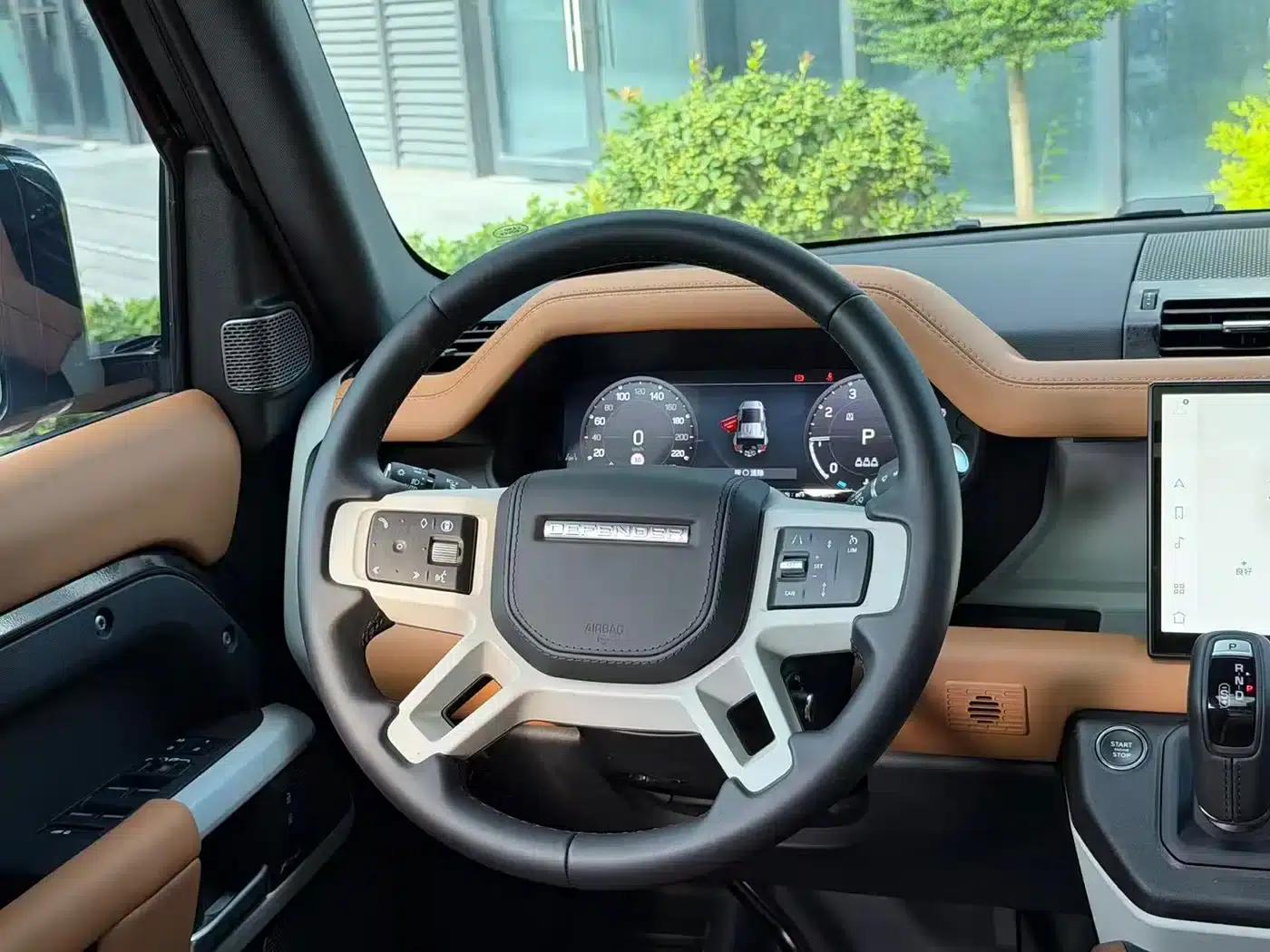 2024 Land Rover Defender 110 3.0T P400 X-DYNAMIC HSE — миниатюра 10