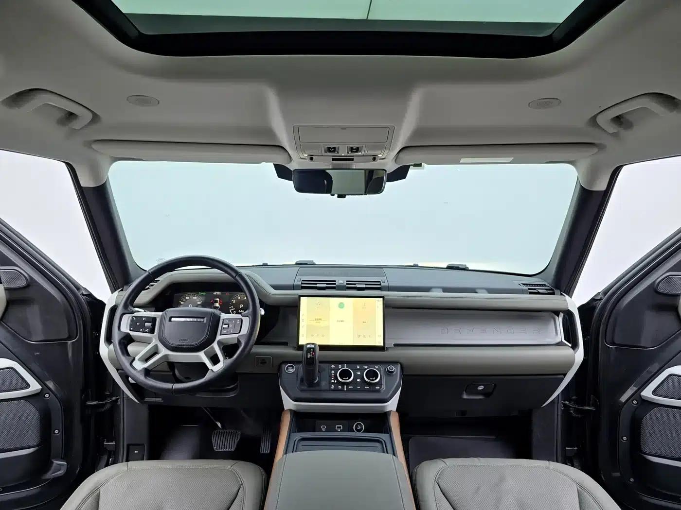 2022 Land Rover Defender 110 P400 Dark Edition — миниатюра 18