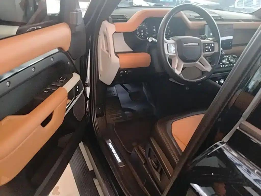 2023 Land Rover Defender Facelift 110 3.0T P400 X-DYNAMIC HSE — миниатюра 16