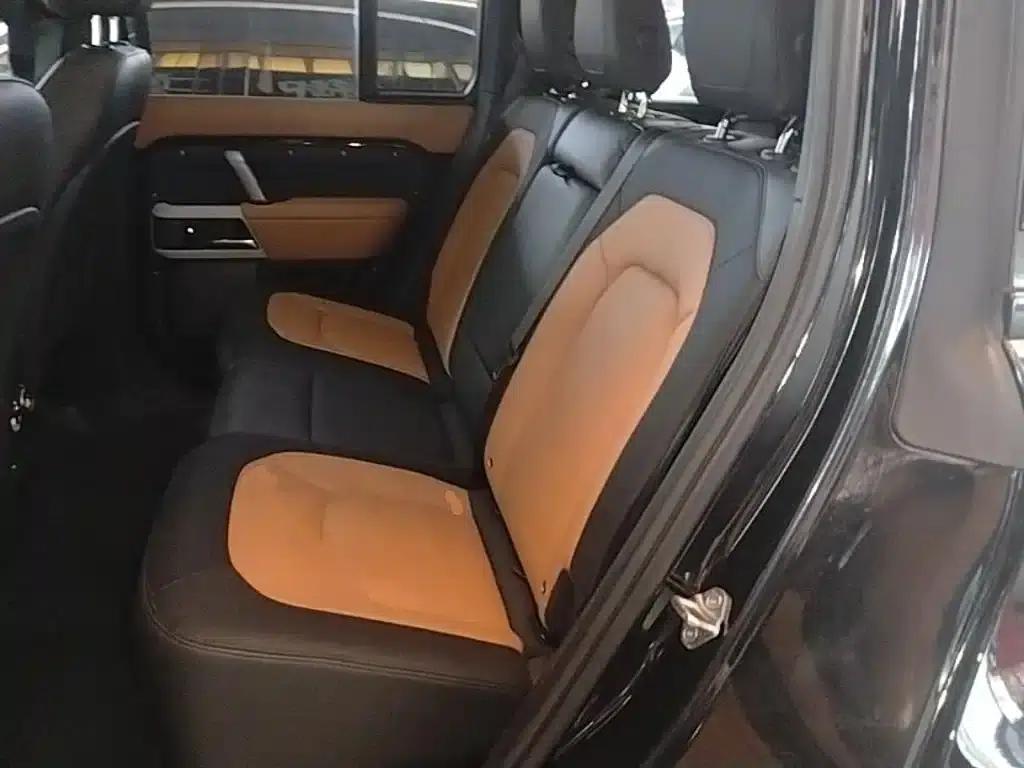 2023 Land Rover Defender Facelift 110 3.0T P400 X-DYNAMIC HSE — миниатюра 17