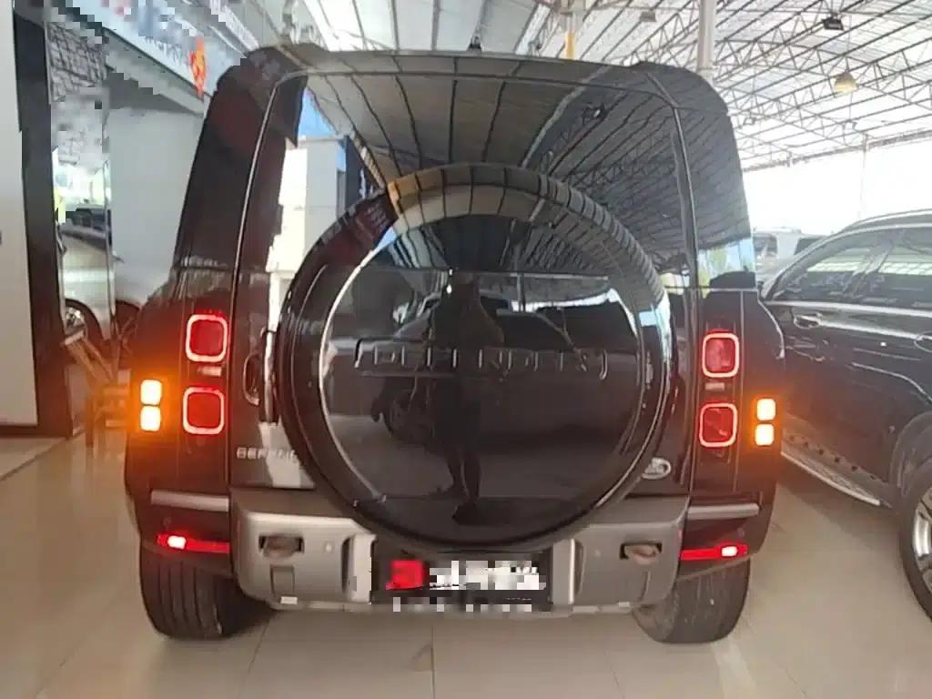 2023 Land Rover Defender Facelift 110 3.0T P400 X-DYNAMIC HSE — миниатюра 6