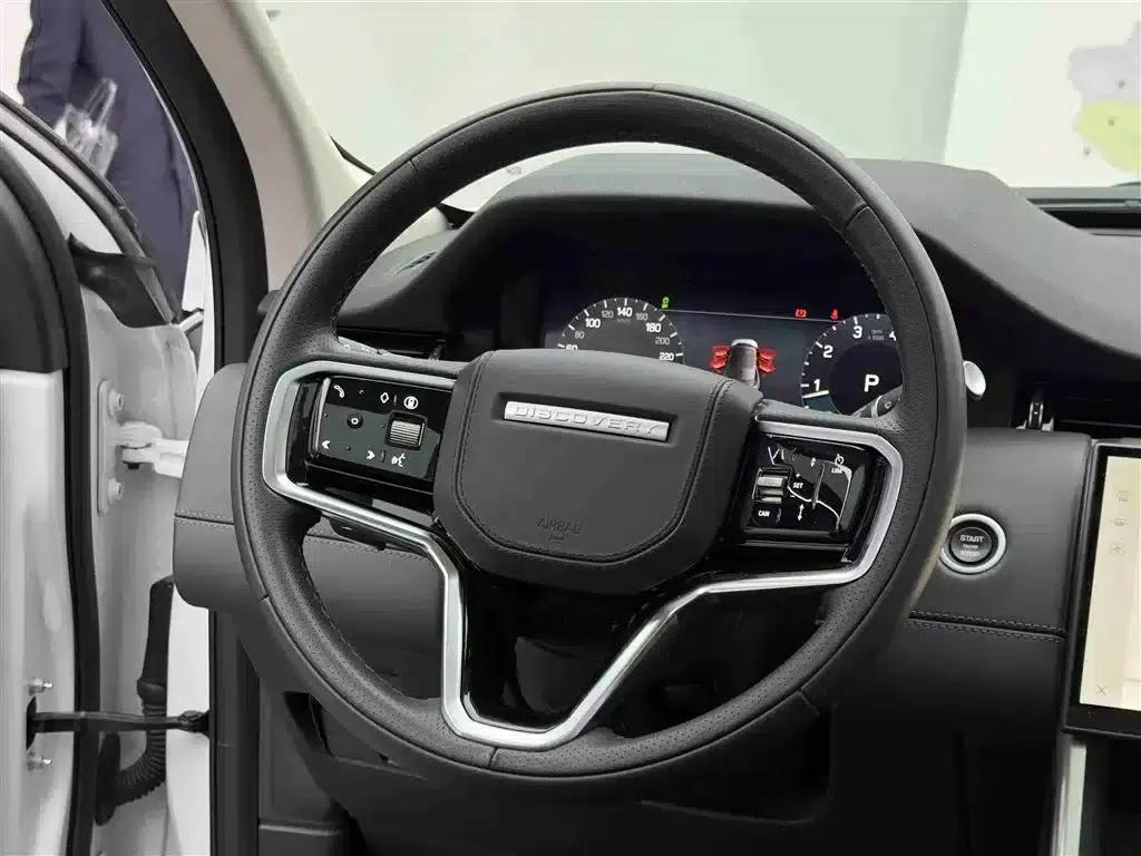 Discovery Sport 2024 Luxury Custom Edition — миниатюра 12