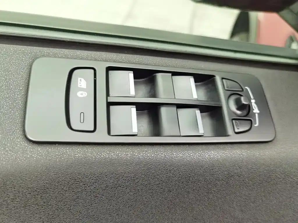 Discovery Sport 2018 240PS SE — миниатюра 9