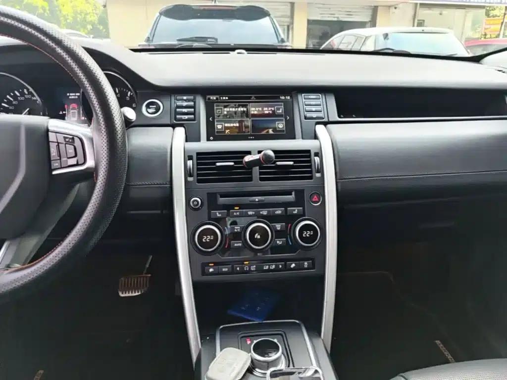 Discovery Sport (Imported) 2015 2.0T HSE Luxury — миниатюра 13