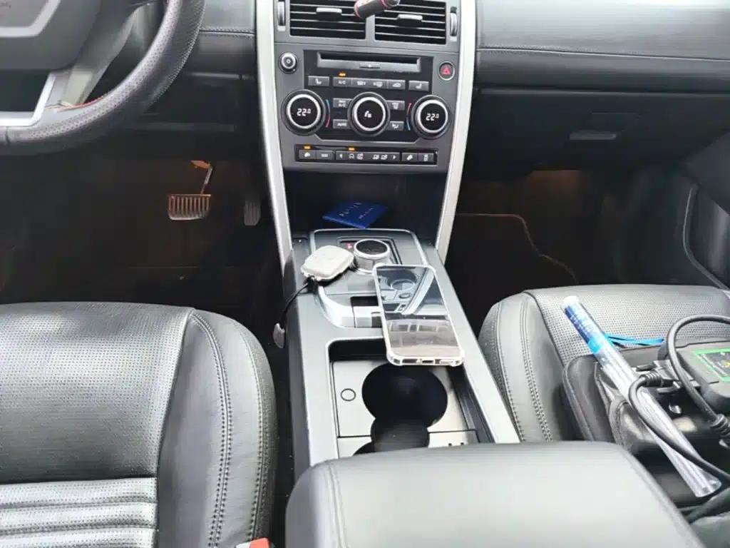 Discovery Sport (Imported) 2015 2.0T HSE Luxury — миниатюра 14