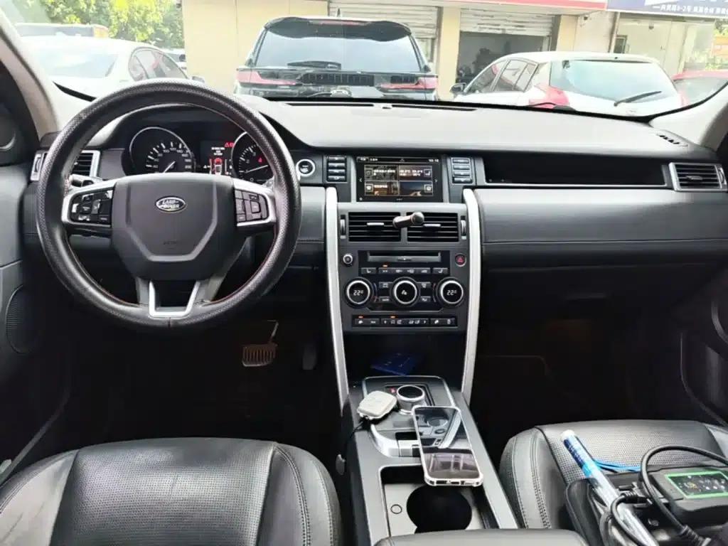 Discovery Sport (Imported) 2015 2.0T HSE Luxury — миниатюра 10