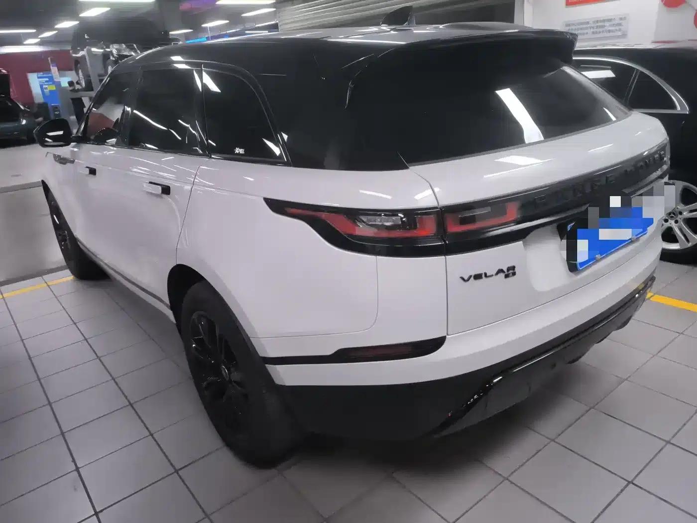 Range Rover Velar 2021 P250 Black Limited Edition — миниатюра 3