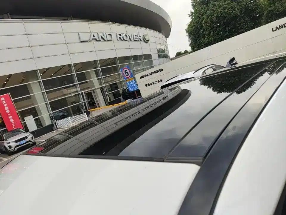 Range Rover Velar 2022 250PS — миниатюра 8