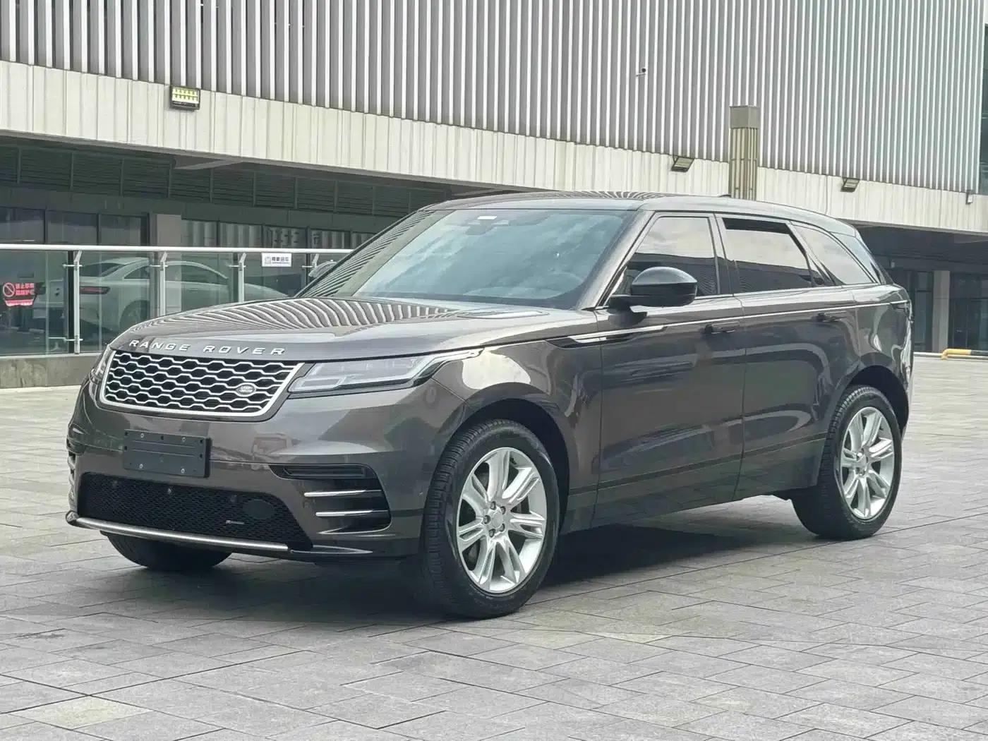 Range Rover Velar 2022 250PS Gold Edition — миниатюра 1