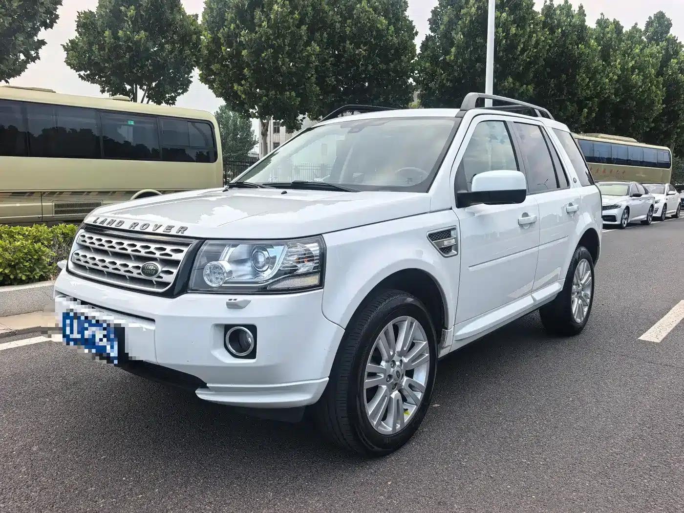 Freelander 2 2014 2.2T SD4 SE Diesel — миниатюра 1