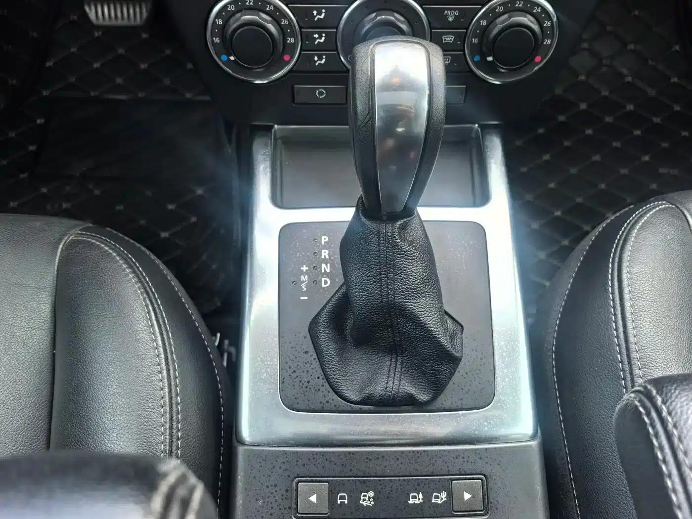 Freelander 2 2014 2.2T SD4 SE Diesel — миниатюра 15