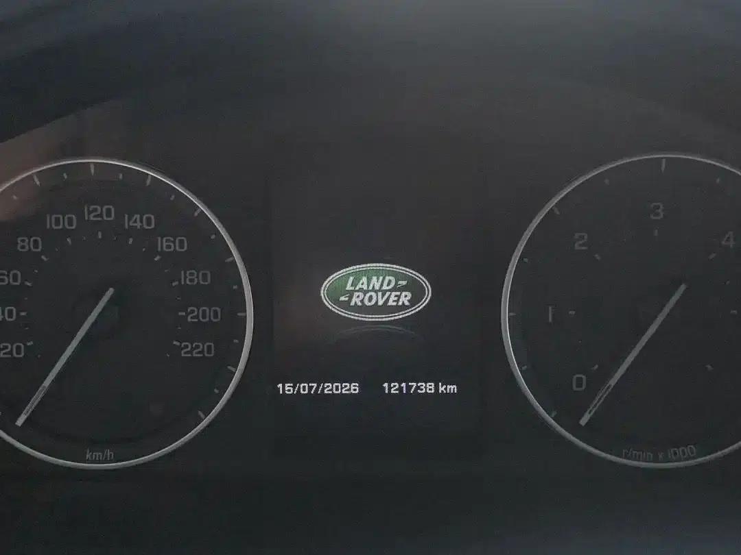 Freelander 2 2014 2.2T SD4 SE Diesel — миниатюра 18