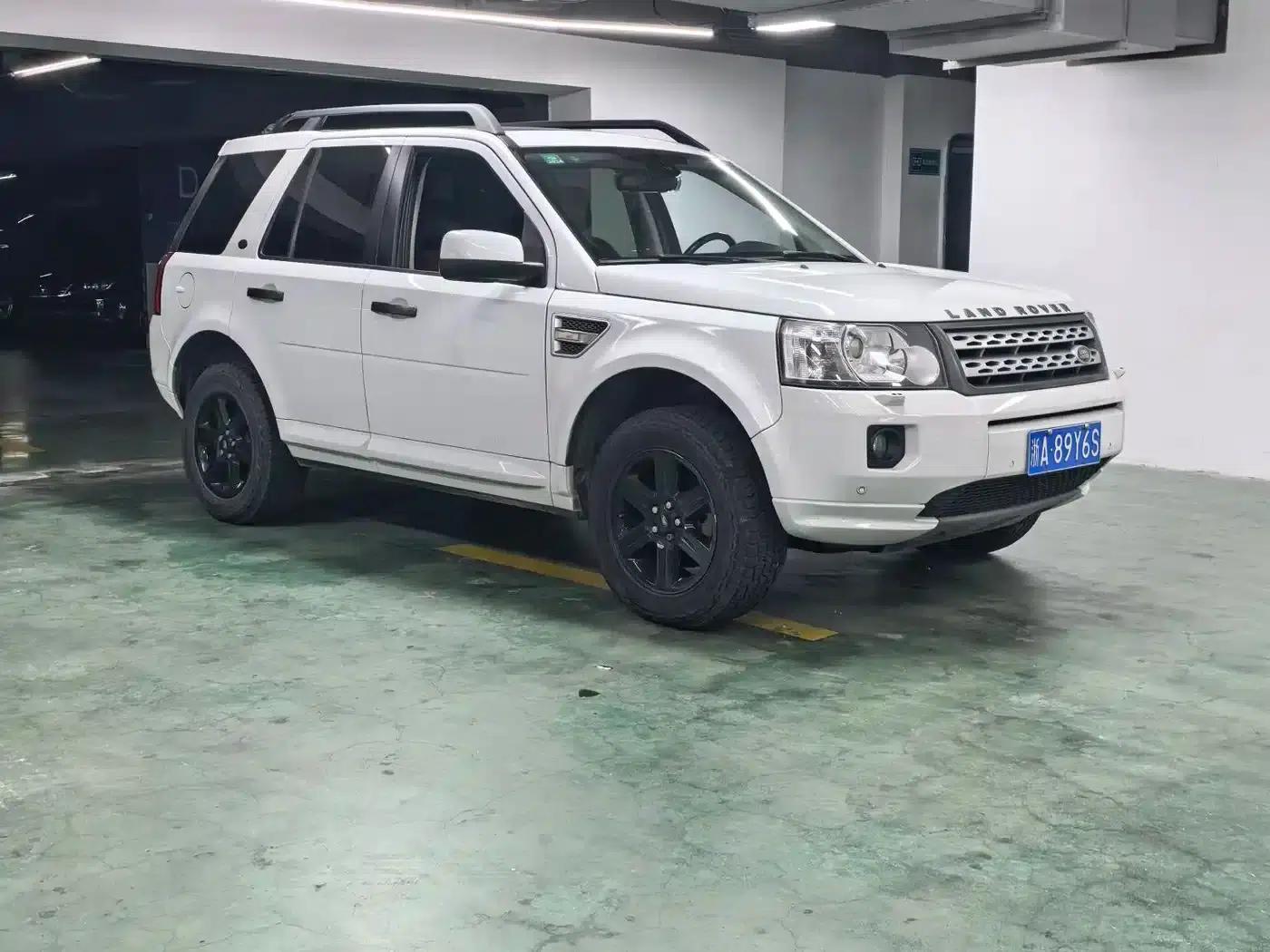 Freelander 2 2011 3.2L i6 SE Petrol Version — миниатюра 3