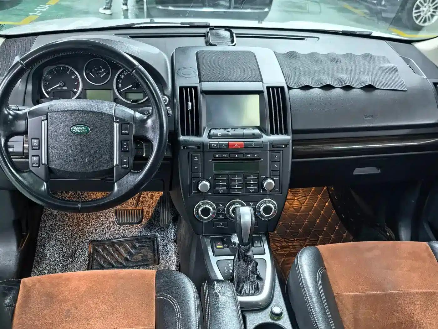 Freelander 2 2011 3.2L i6 SE Petrol Version — миниатюра 7