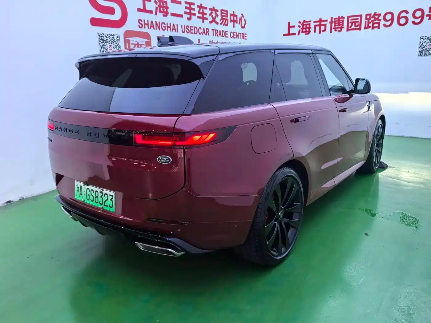 Range Rover Sport Hybrid 2023 P510e Plug-in Electric Hybrid First Edition — миниатюра 4