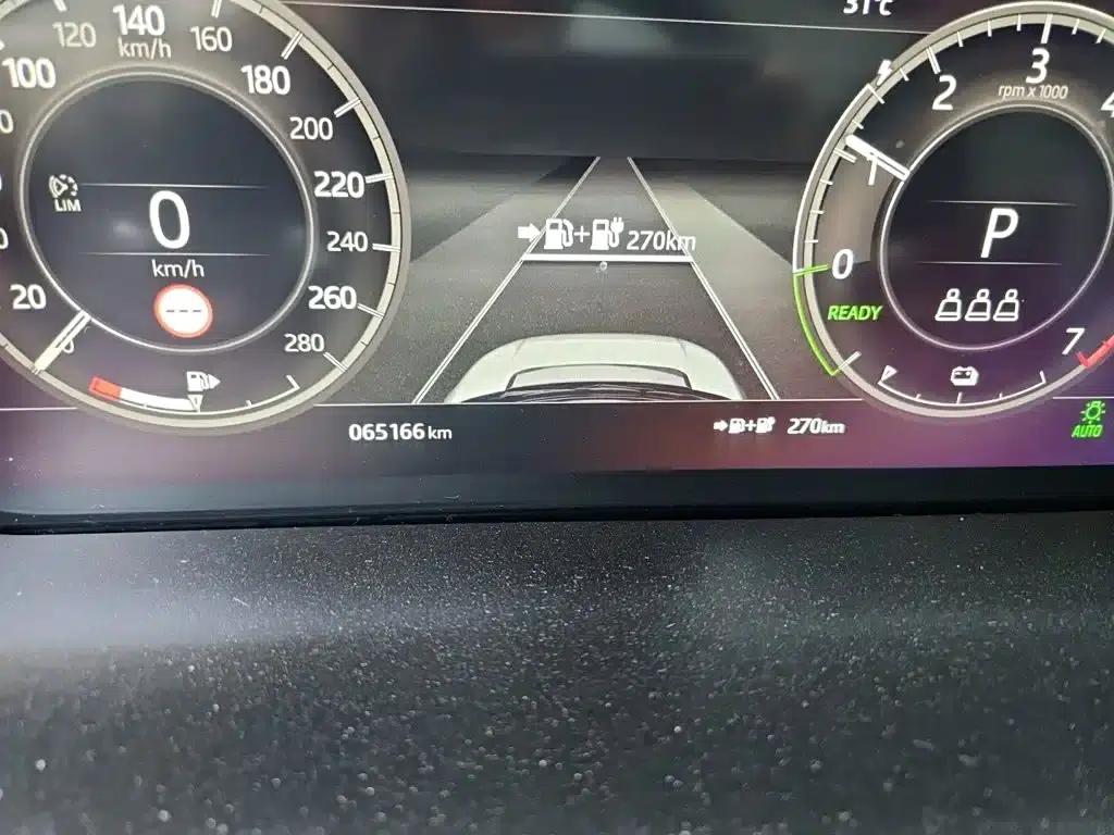 Discover Sporty New Energy 2021 P300e Performance Technology Edition — миниатюра 8