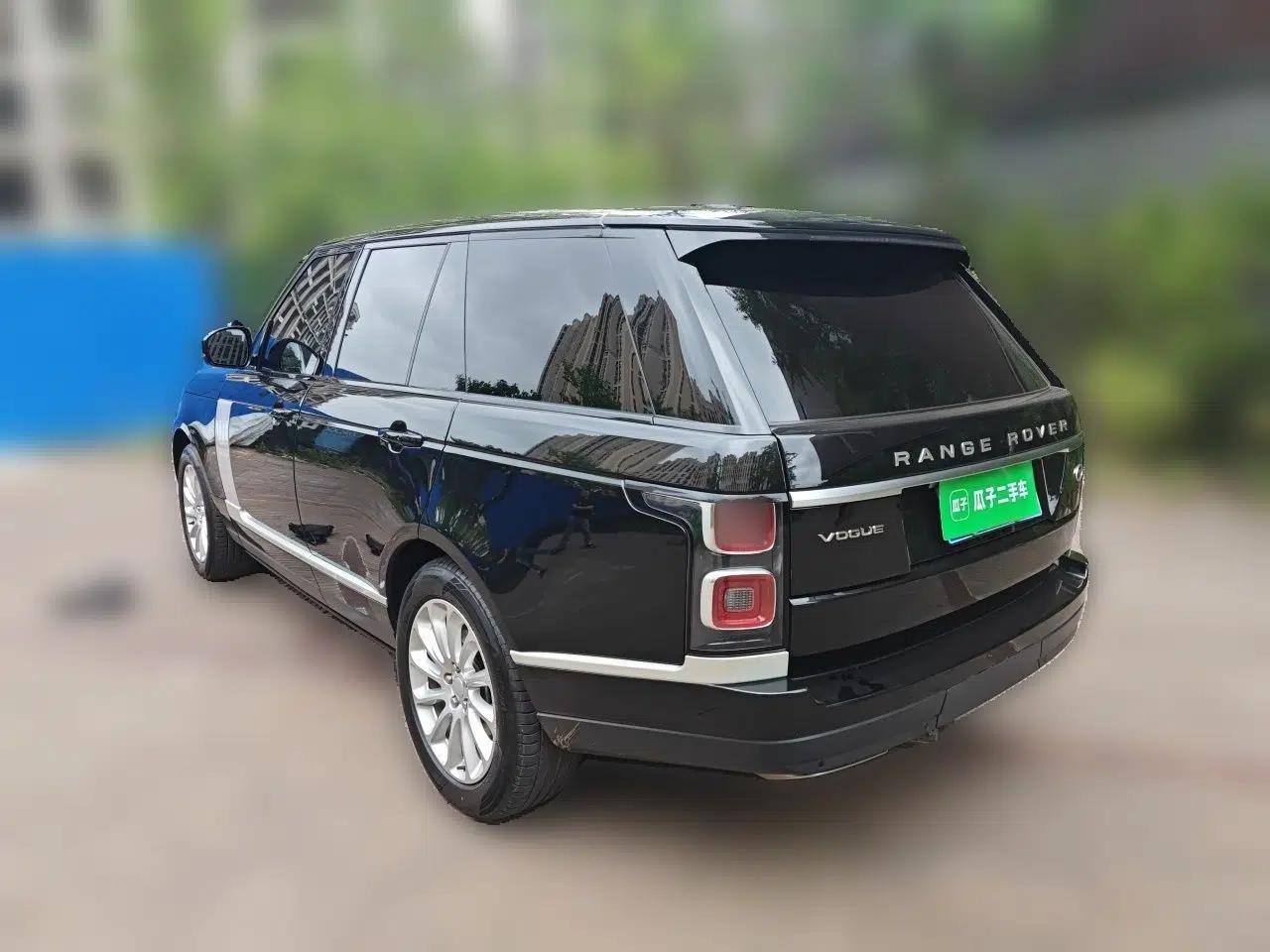Land Rover Range 2022 3.0 L6 360 PS Legacy Edition — миниатюра 4