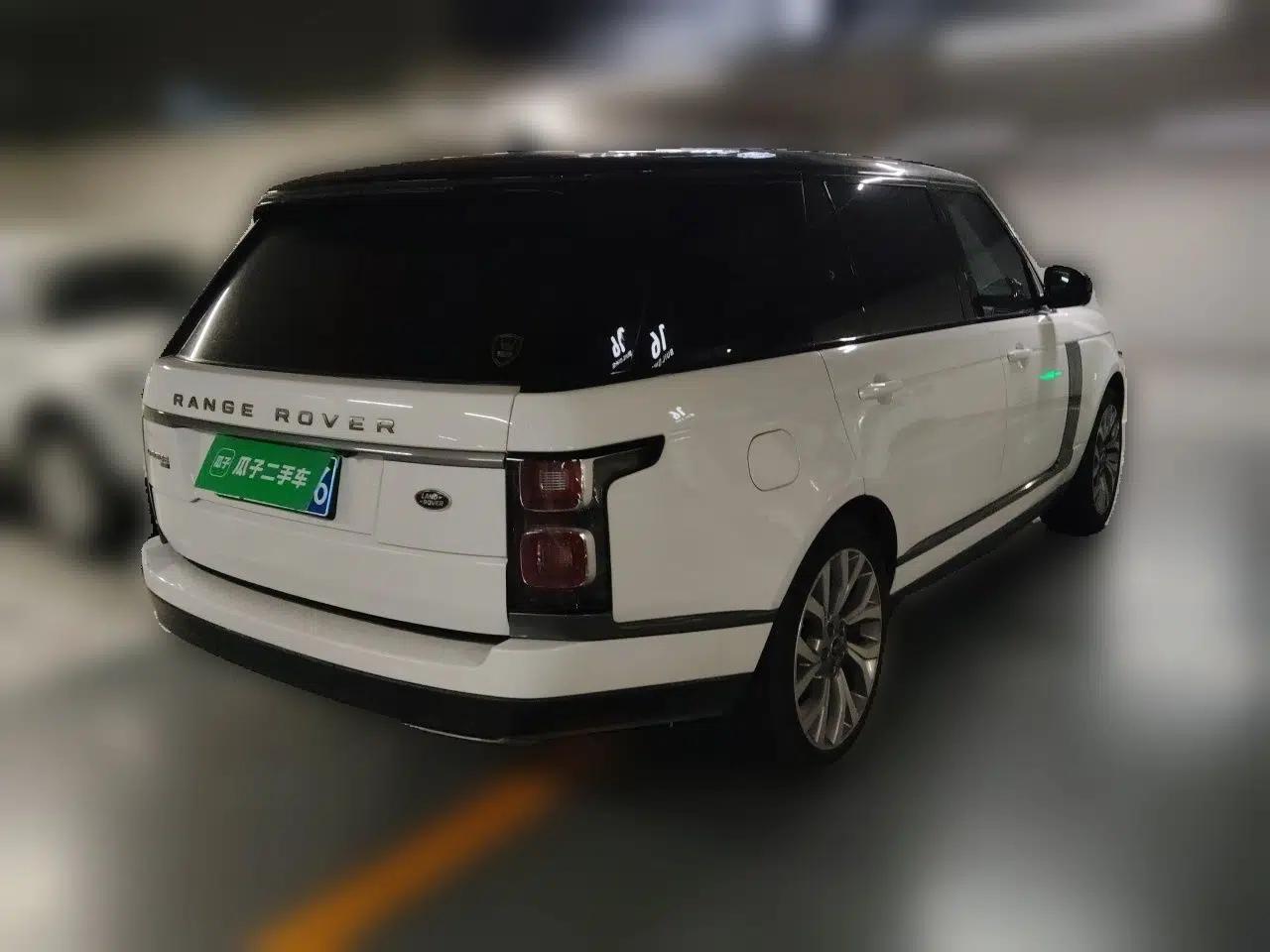 Land Rover Range 2021 3.0 L6 Century Extended Classic Edition — миниатюра 6