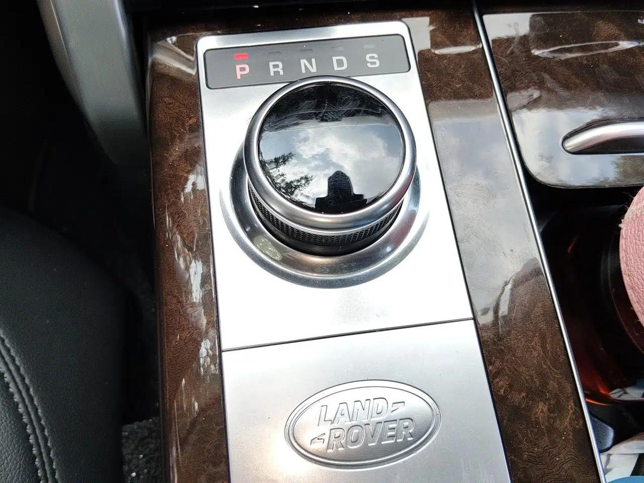 Land Rover Range 2020 3.0 L6 Grand Edition — миниатюра 14