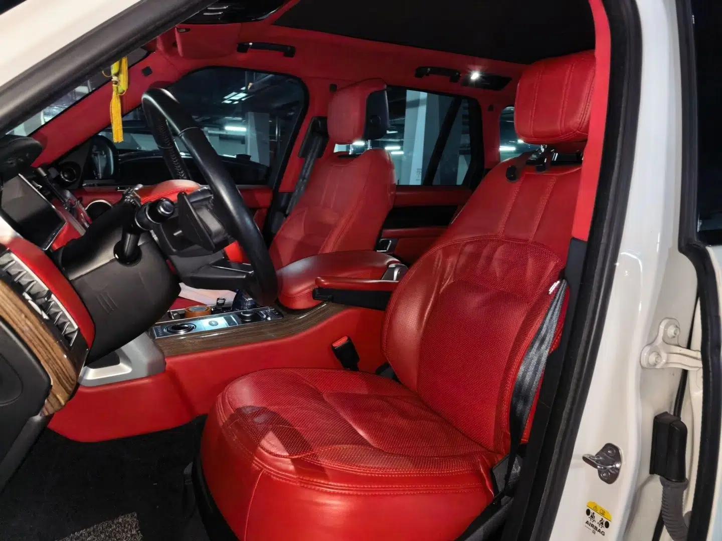 Land Rover Range Range Rover Vogue HSE Middle East specification, 3.0T gasoline, parallel import — миниатюра 15