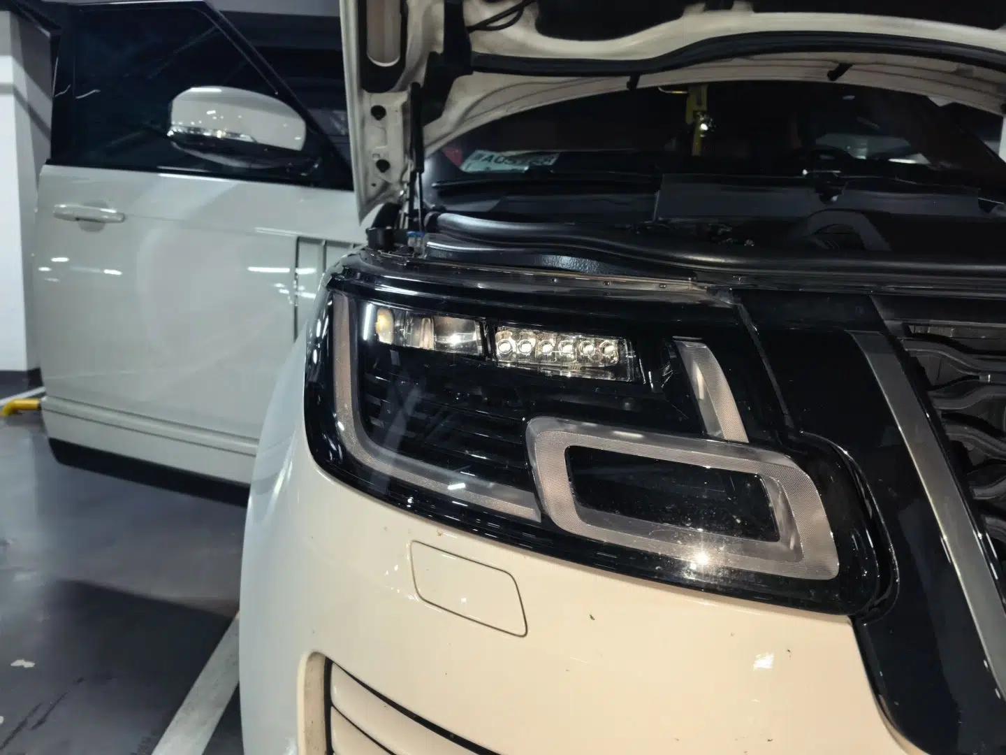 Land Rover Range Range Rover Vogue HSE Middle East specification, 3.0T gasoline, parallel import — миниатюра 7