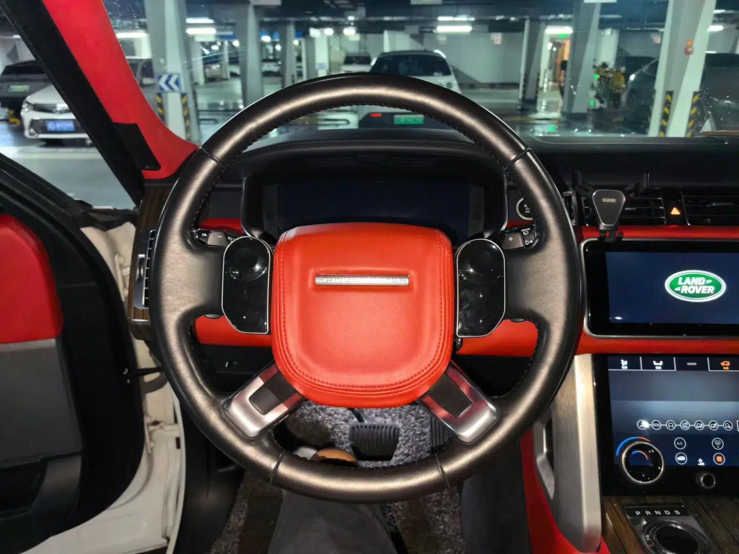 Land Rover Range Range Rover Vogue HSE Middle East specification, 3.0T gasoline, parallel import — миниатюра 10