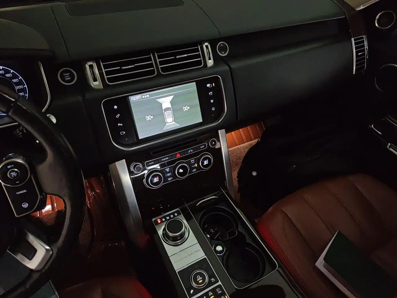 Land Rover Range 2016 3.0 SC V6 Vogue SE Long-Wheelbase Edition — миниатюра 13