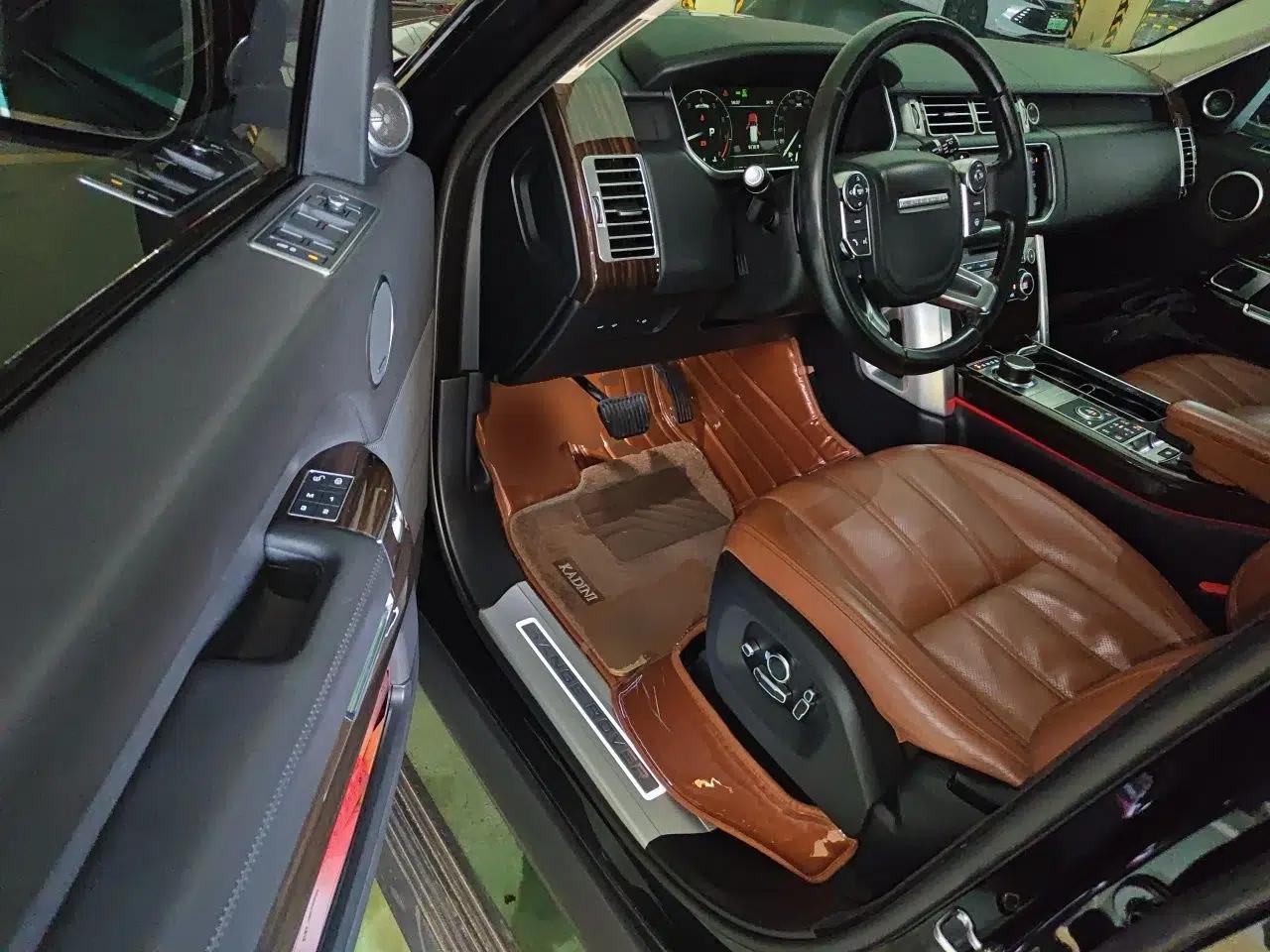 Land Rover Range 2016 3.0 SC V6 Vogue SE Long-Wheelbase Edition — миниатюра 16