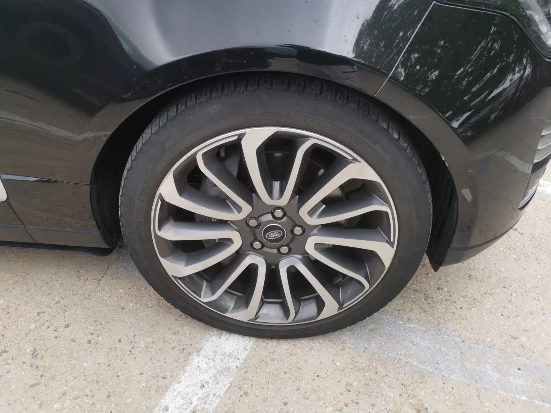 Land Rover Range 2022 3.0 L6 400 PS Prestige Extended Version — миниатюра 8