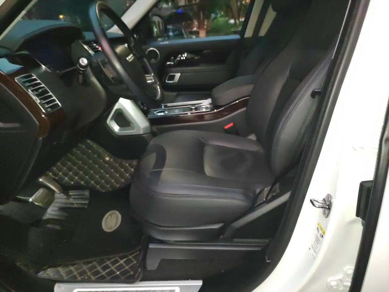 Land Rover Range 2020 3.0 L6 Long-Wheelbase Legacy — миниатюра 15