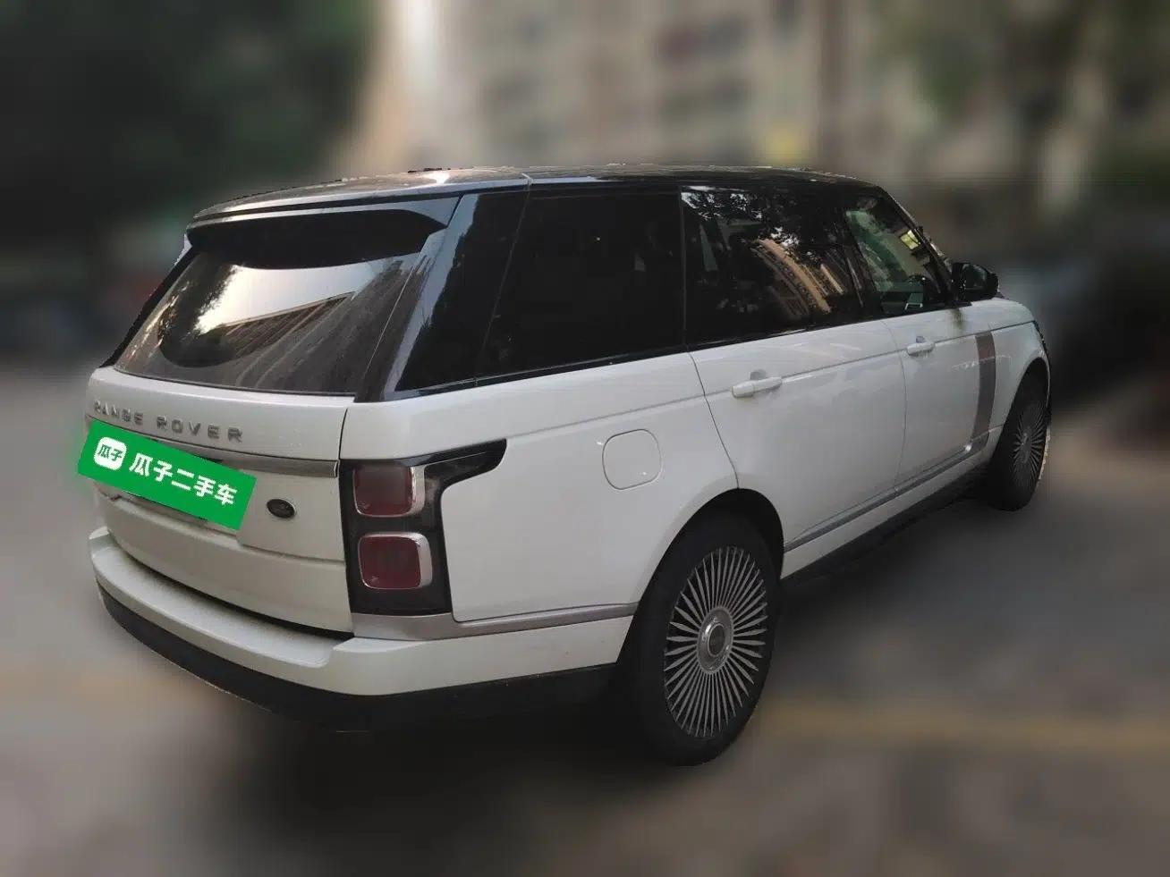 Land Rover Range 2020 3.0 L6 Long-Wheelbase Legacy — миниатюра 6