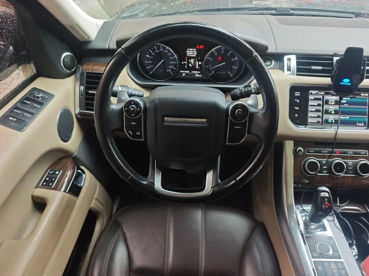Land Rover Range Sport 2014 3.0 SC V6 HSE — миниатюра 10