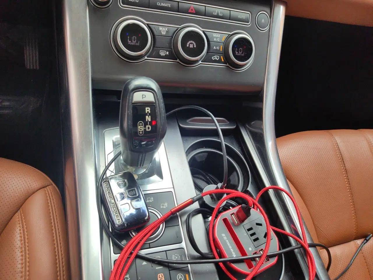 Land Rover Range Sport 2016 3.0T Automatic 5-Seater – Parallel Import — миниатюра 14