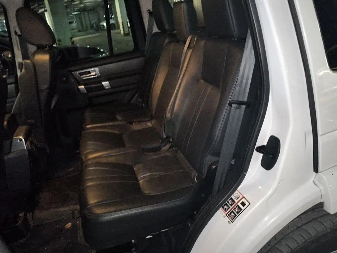 Land Rover Discovery 2015 3.0 SC V6 SE — миниатюра 17