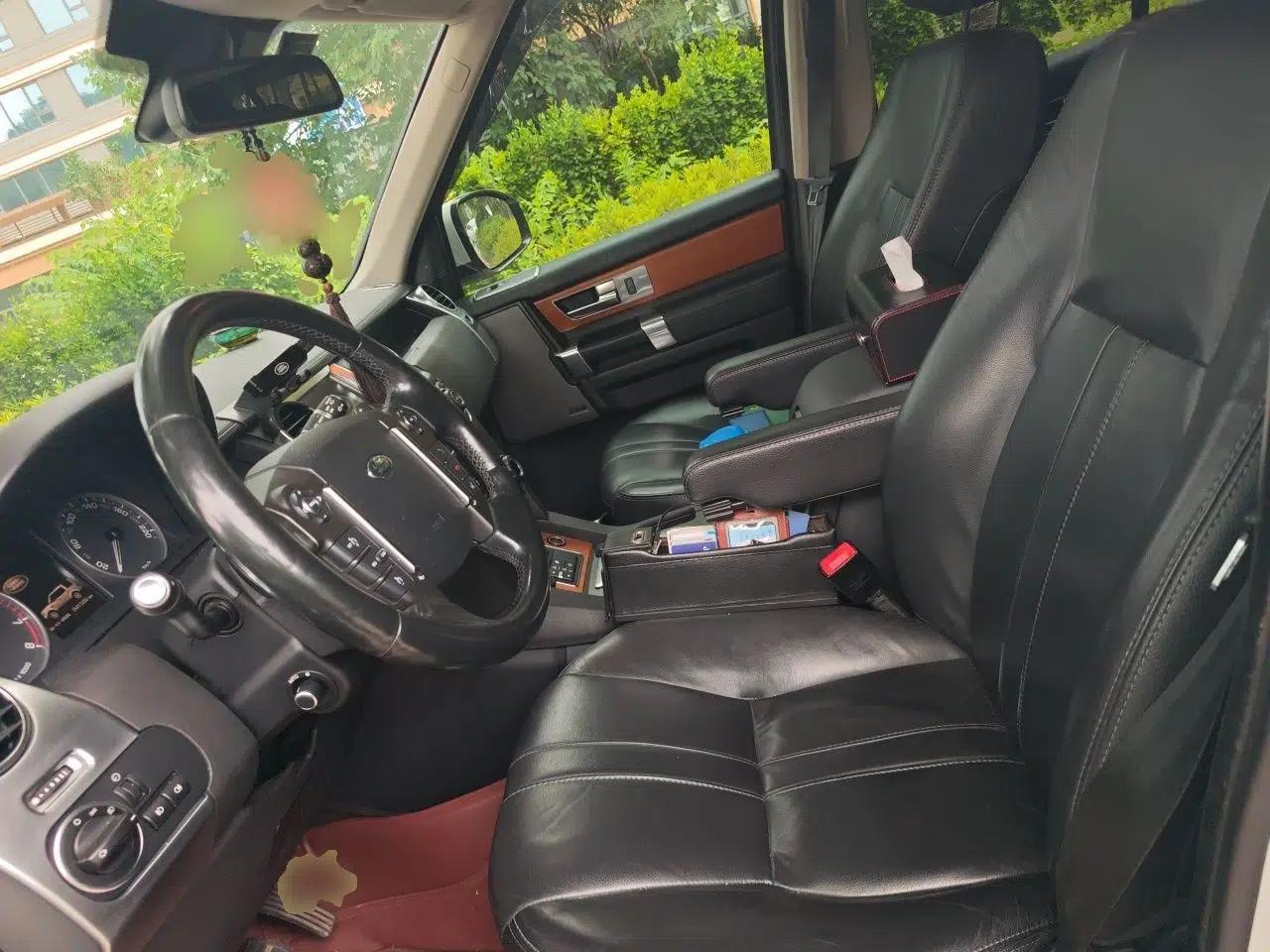 Land Rover Discovery 2016 3.0 SC Obsidian Black Heritage Edition HSE — миниатюра 15
