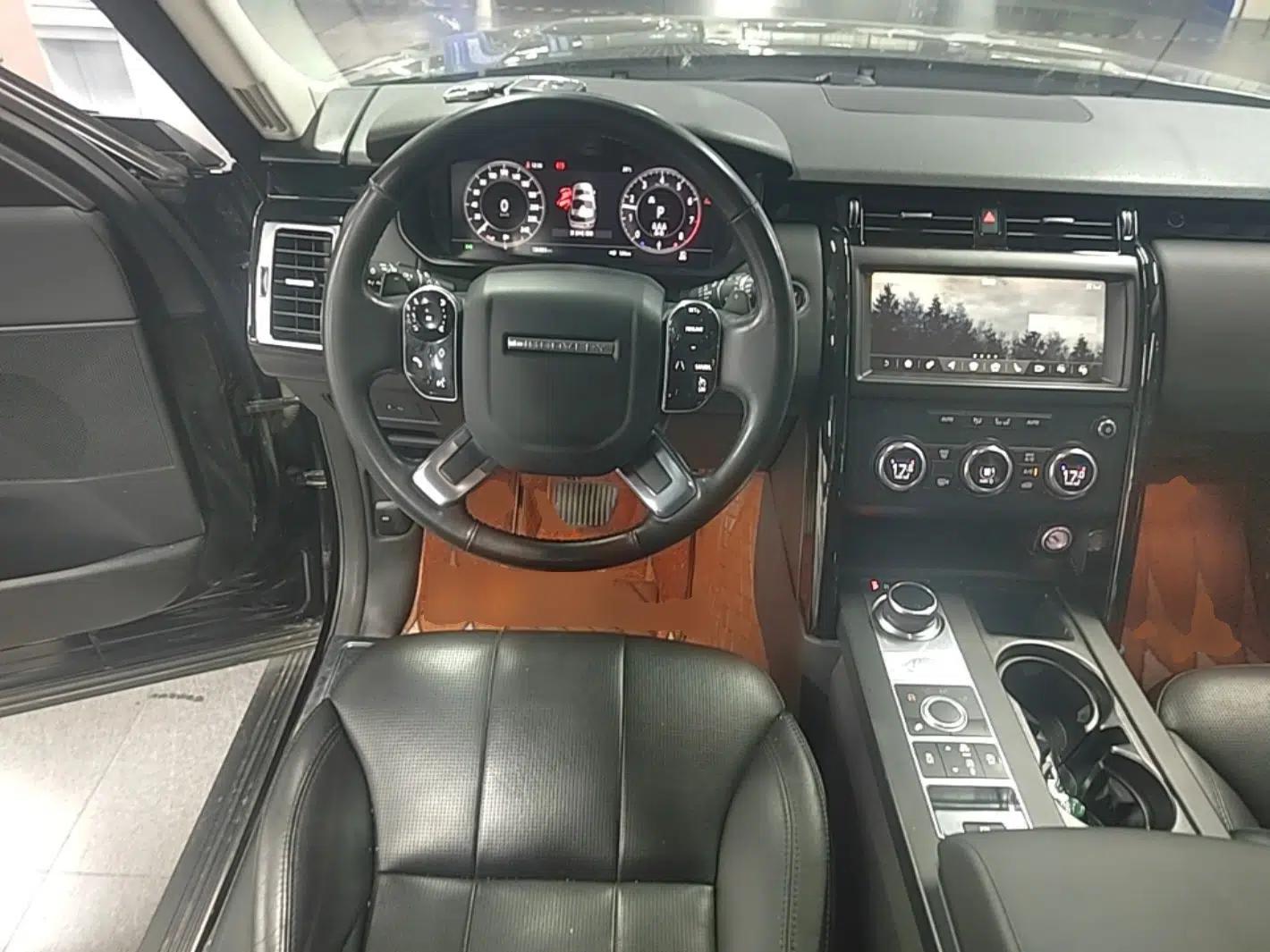 Land Rover Discovery 2020 2.0T SE — миниатюра 13