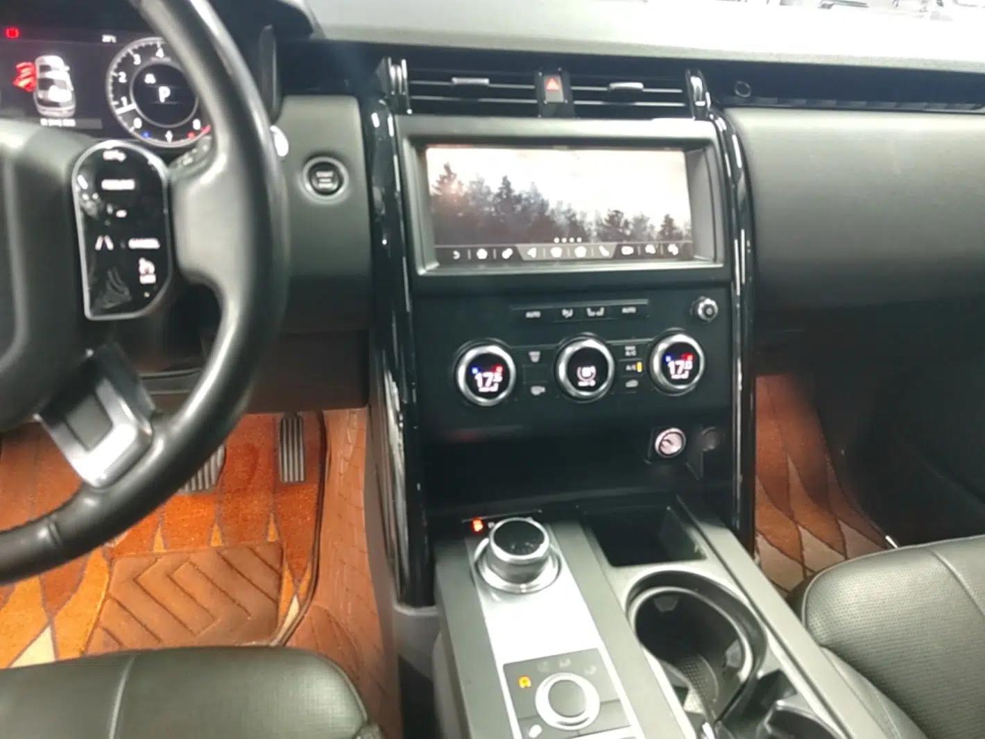 Land Rover Discovery 2020 2.0T SE — миниатюра 15