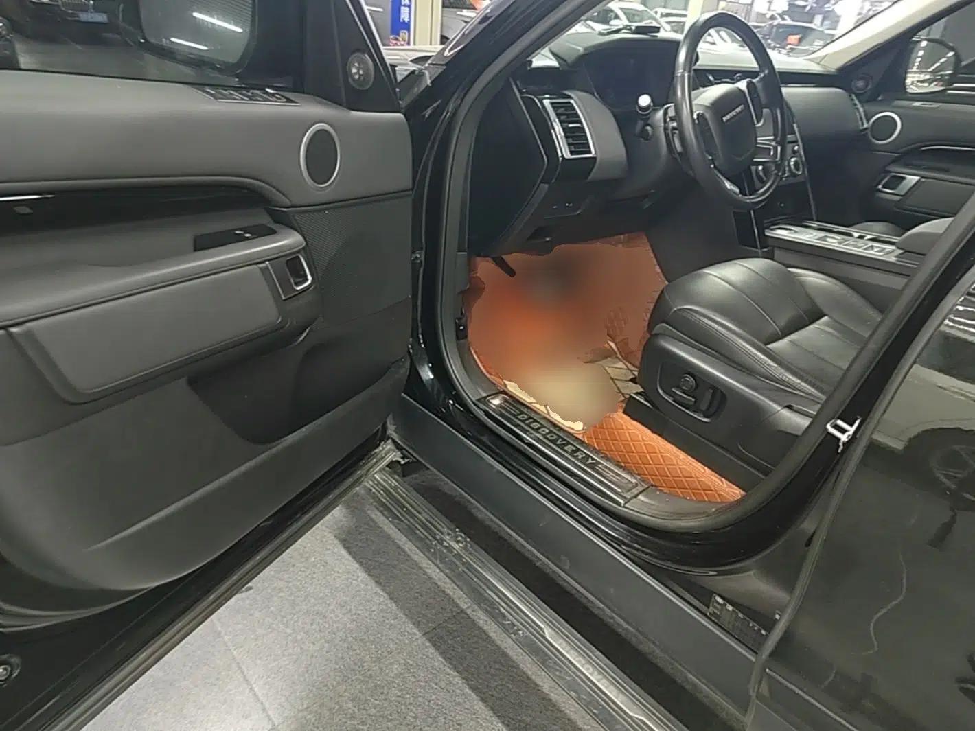 Land Rover Discovery 2020 2.0T SE — миниатюра 18