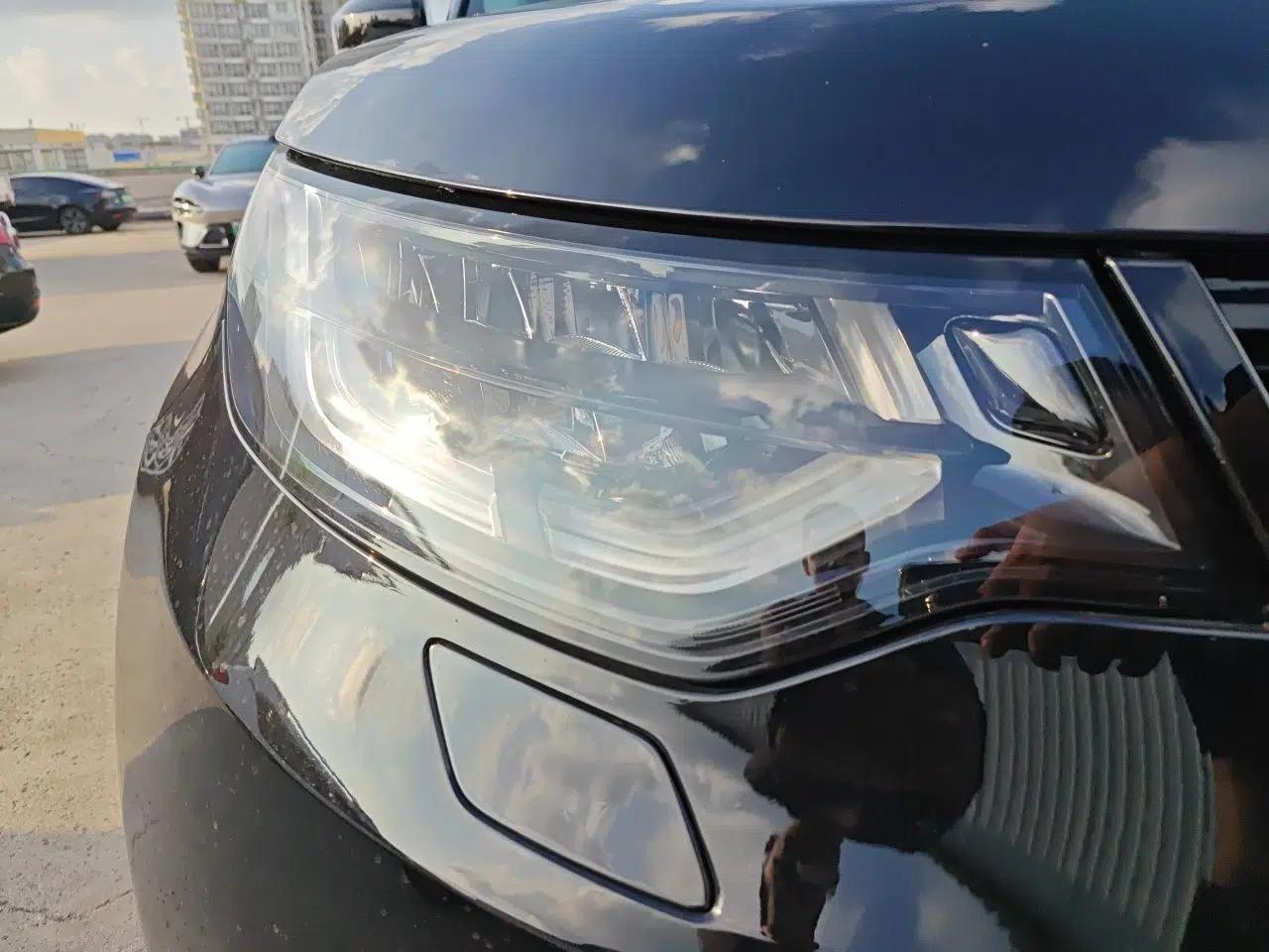 Land Rover Discovery 2020 2.0T 30th Anniversary Special Edition — миниатюра 7