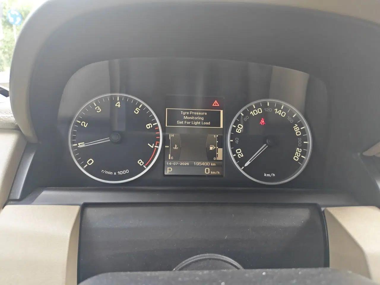 Land Rover Discovery 2010 5.0 V8 HSE Gasoline Model — миниатюра 11