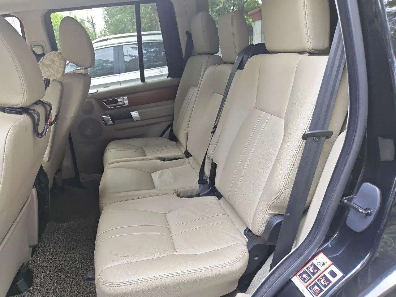 Land Rover Discovery 2010 5.0 V8 HSE Gasoline Model — миниатюра 17