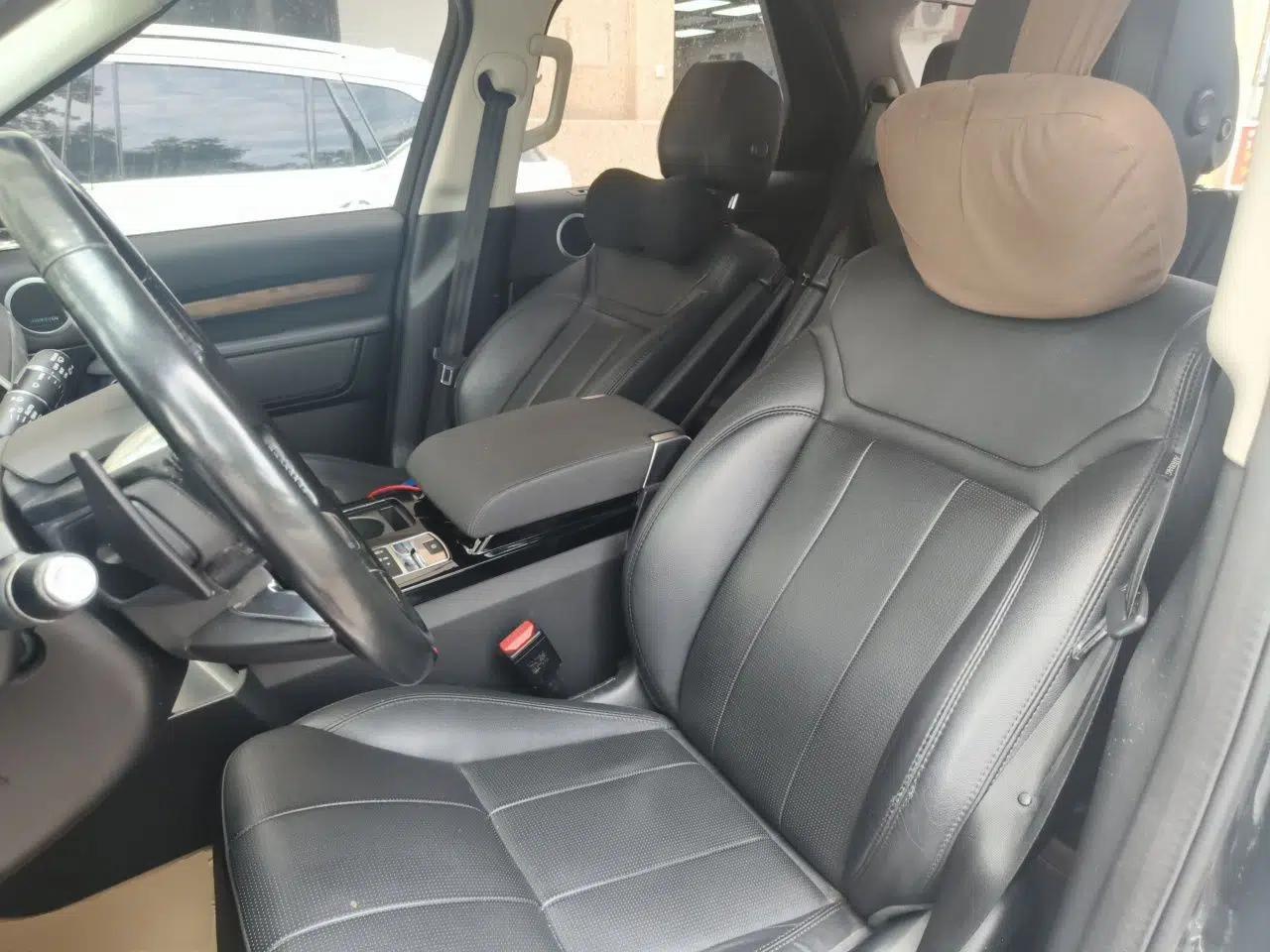 Land Rover Discovery 2018 3.0 SC V6 HSE — миниатюра 15