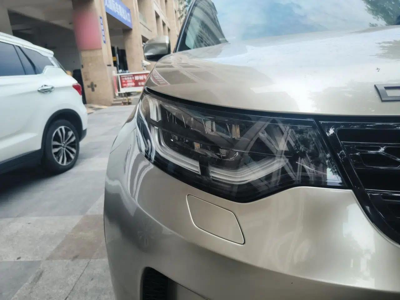 Land Rover Discovery 2018 3.0 SC V6 HSE — миниатюра 7