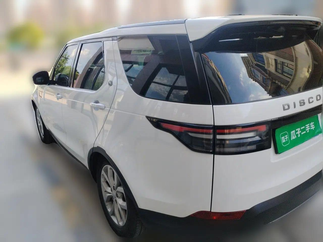 Land Rover Discovery 2018 3.0 SC V6 SE — миниатюра 4