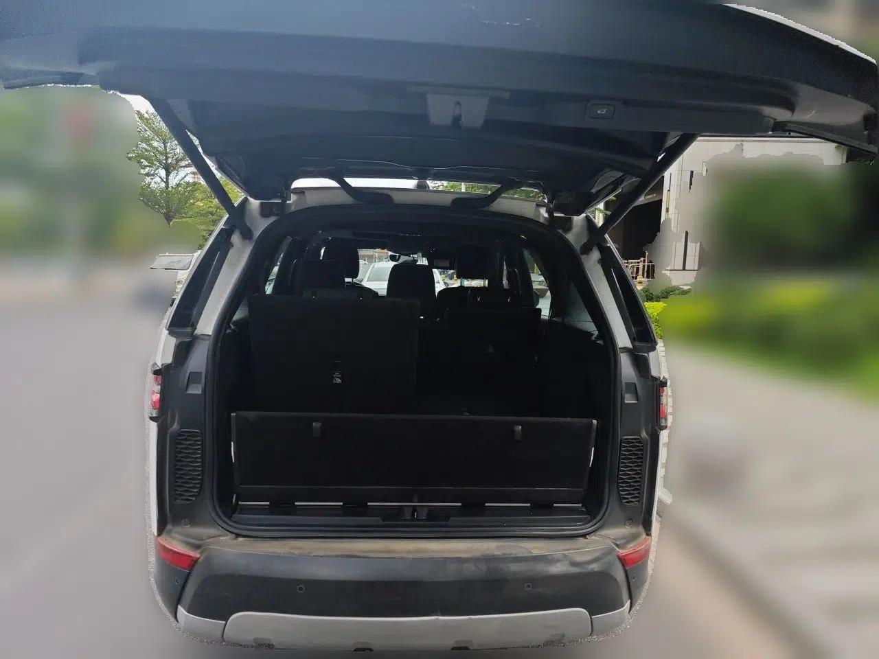 Land Rover Discovery 2017 5th Generation 3.0 V6 HSE — миниатюра 19