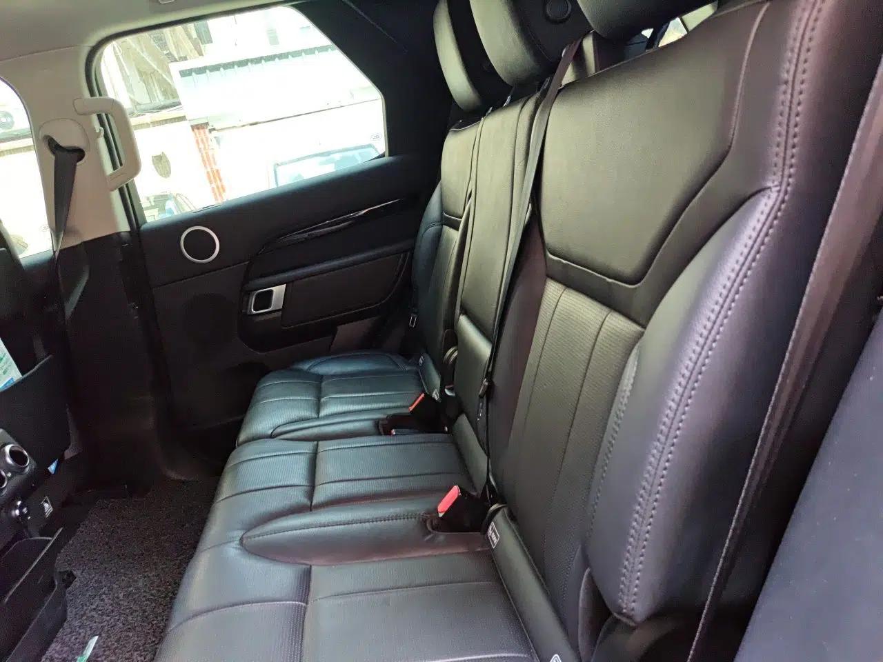 Land Rover Discovery 2020 2.0T SE — миниатюра 17