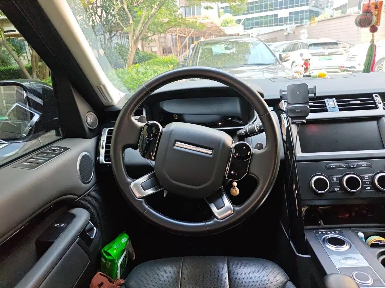 Land Rover Discovery 2020 2.0T SE — миниатюра 10