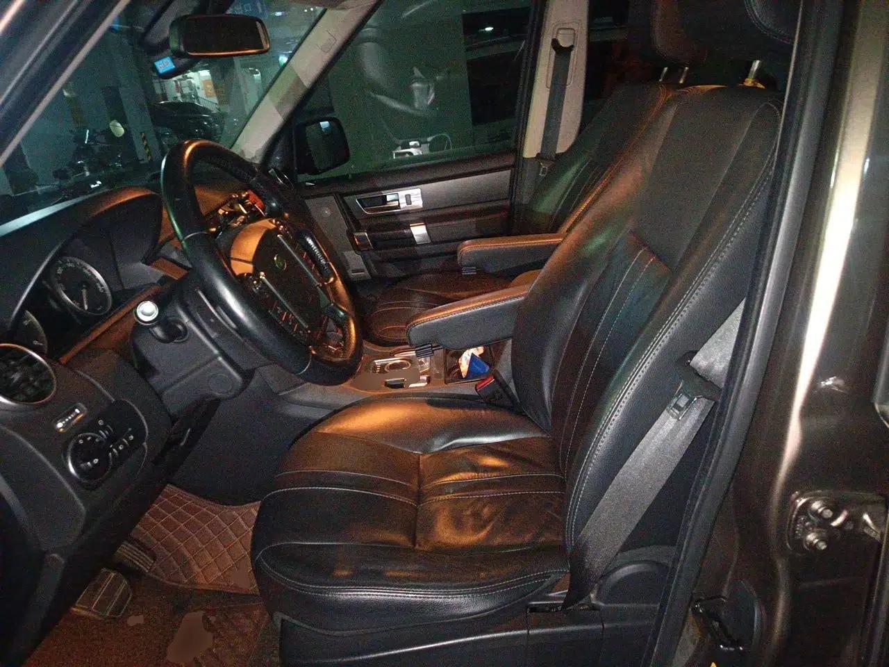 Land Rover Discovery 2013 3.0 SDV6 HSE Diesel Edition — миниатюра 15