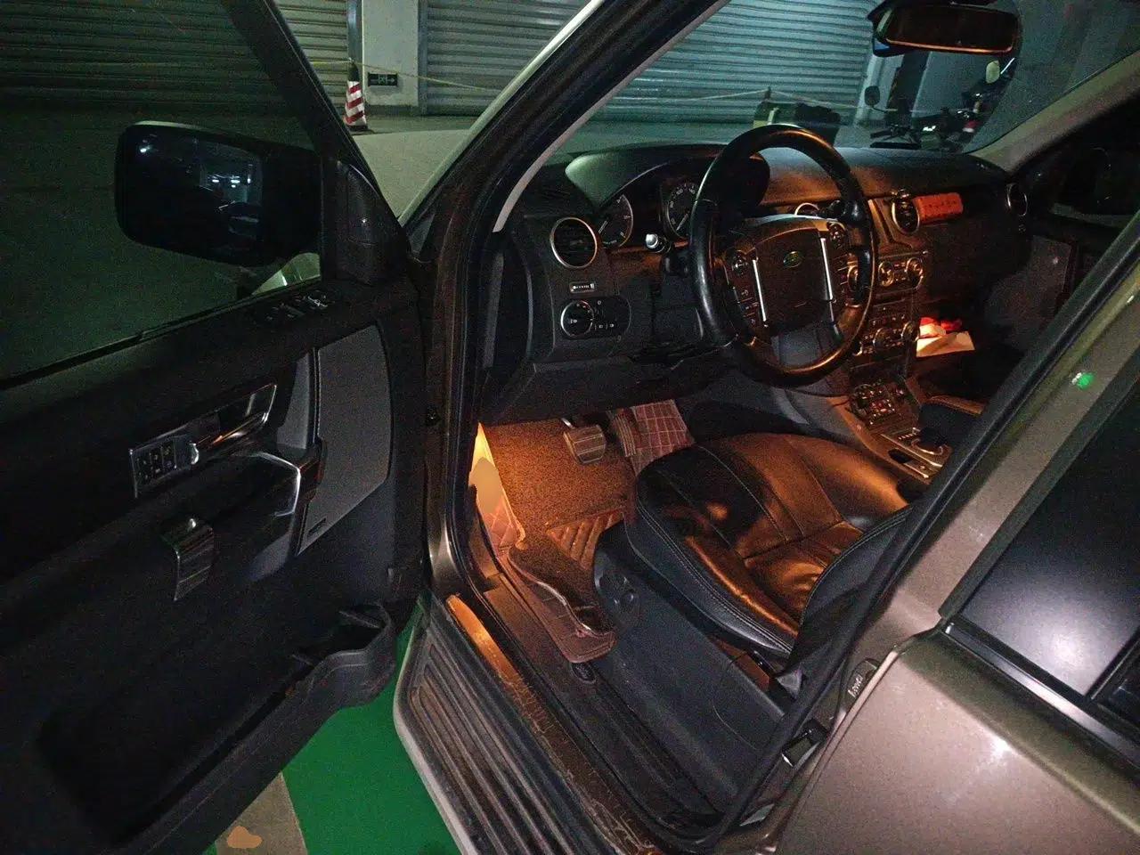 Land Rover Discovery 2013 3.0 SDV6 HSE Diesel Edition — миниатюра 16